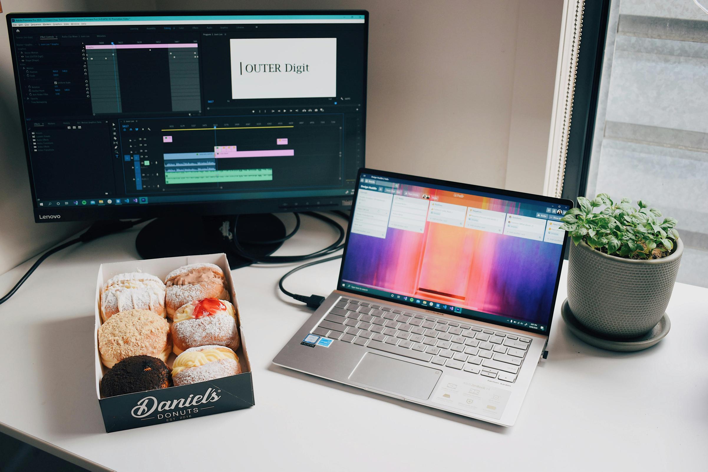 perché lo schermo del monitor Lenovo è così sbiadito